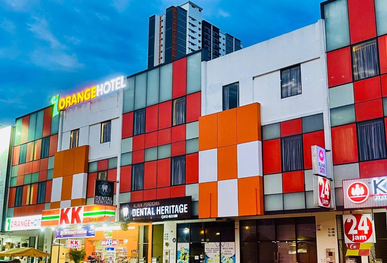 1 Orange Hotel Klia & Klia2 Sepang Exterior photo